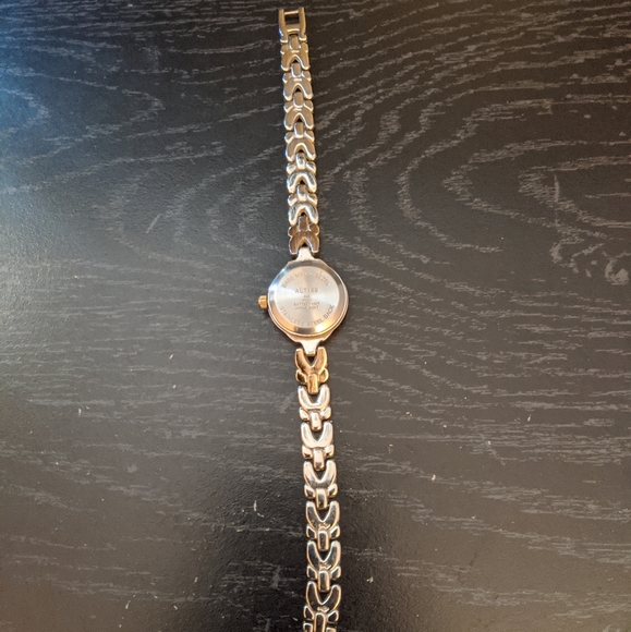 Vintage Gold and Silver Tone Watch - Picture 6 of 6